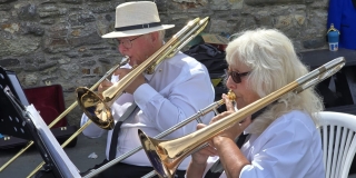 Sue and Paul on trombone